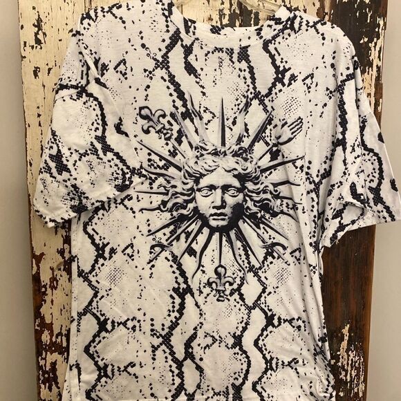Versace vibes face T-shirt. Size Small. - Picture 1 of 5